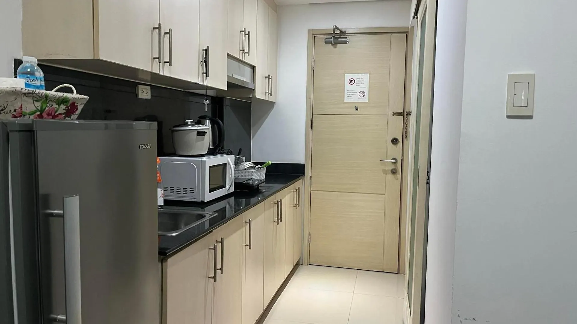 Sea Residences Manila Apartment
